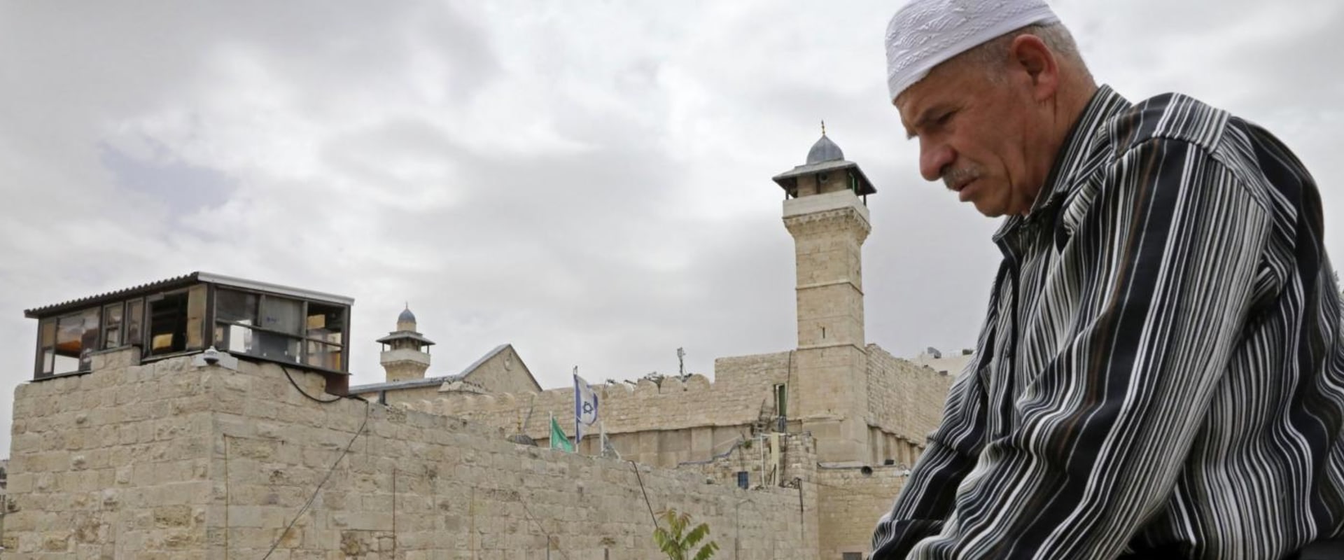 Who Controls Hebron: A Comprehensive Guide